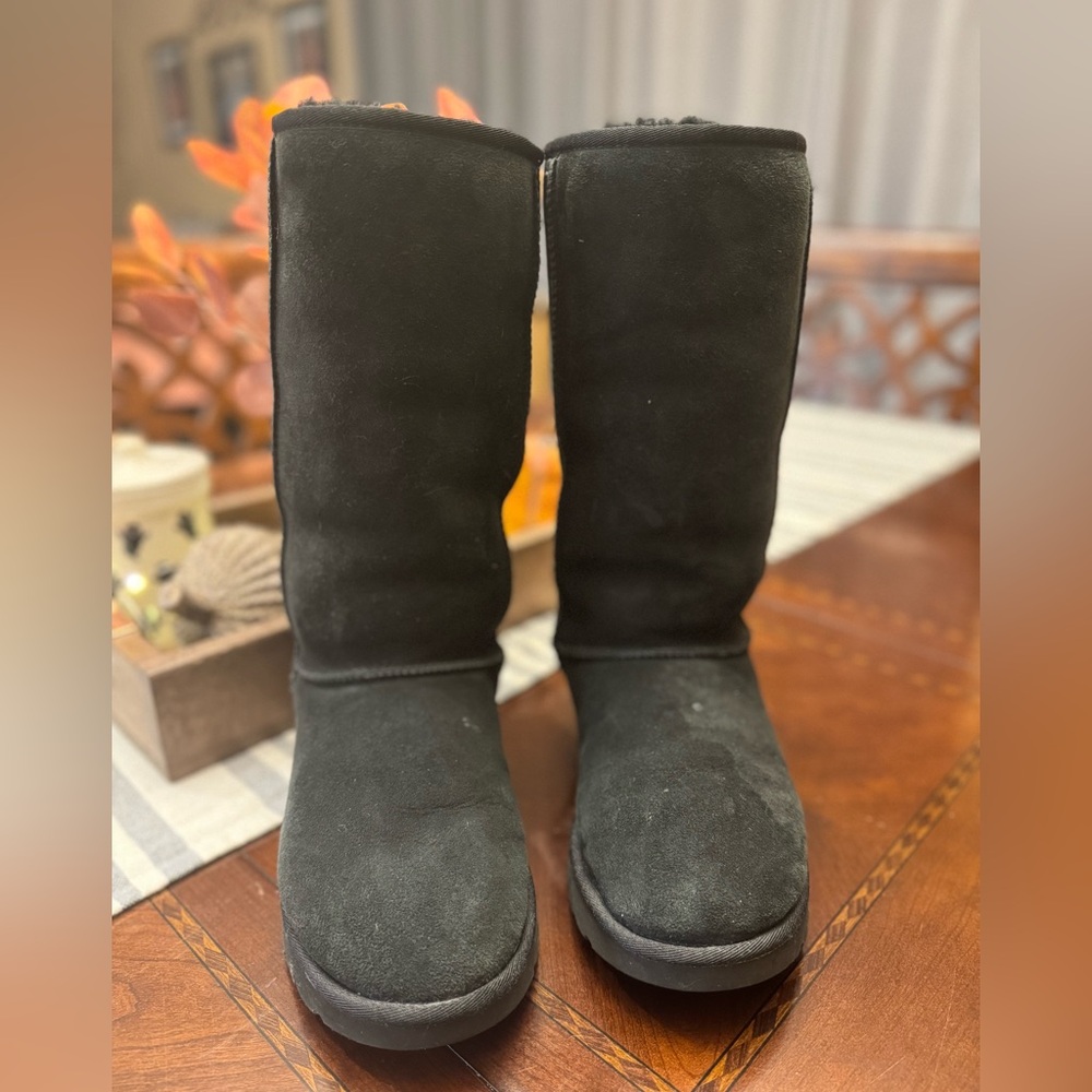 Womens tall Ugg boots